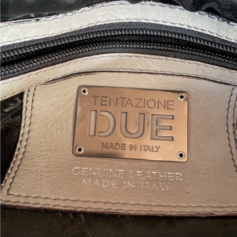 CLASSY TENTAZIONE DUE GRAY LEATHER POCKET BOOK 🌹 - Picture 2 of 12